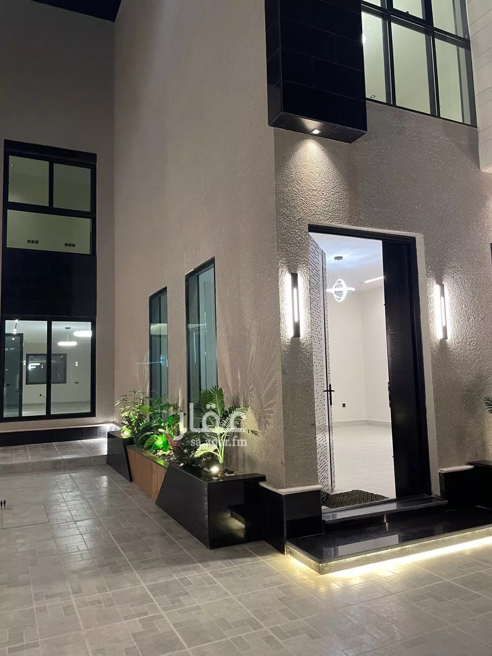 فيلا 9 غرف في الصواري 4