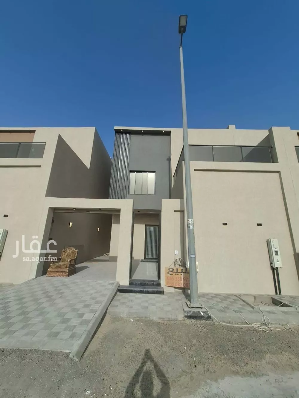 فيلا 7 غرف في الامواج 3