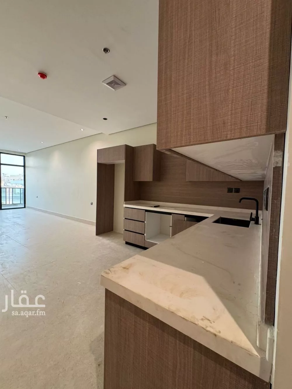 4 bedroom apartment in Taibah, Eastern Province 8