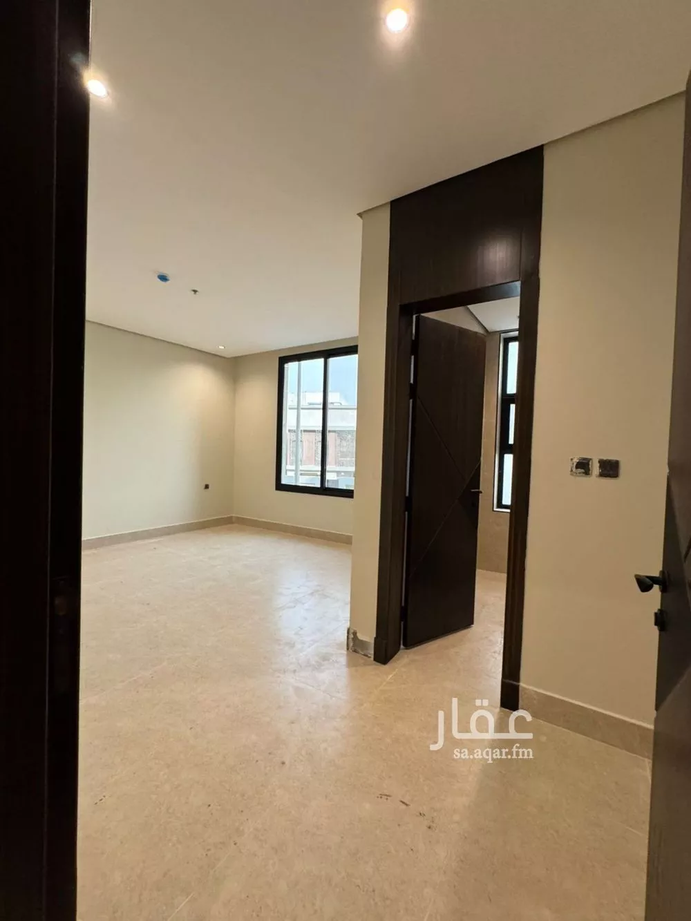 4 bedroom apartment in Taibah, Eastern Province 11
