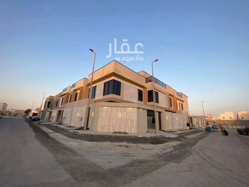 فيلا 9 غرف في الصواري 5