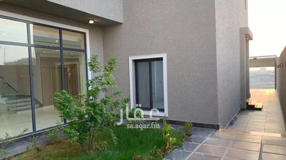 فيلا 9 غرف في الصواري 5