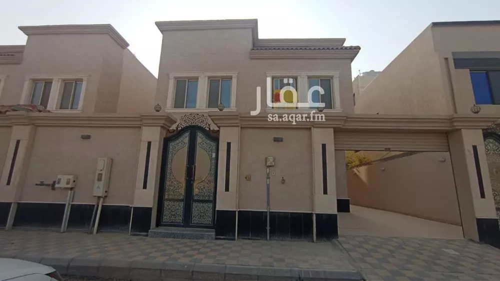 فيلا 9 غرف في الصواري 4