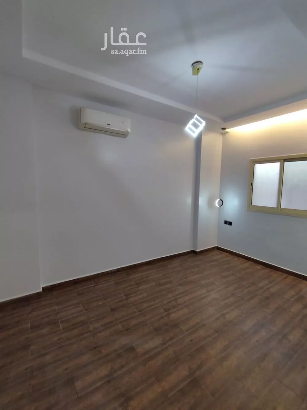 شقة 1 غرف في العقيق 5