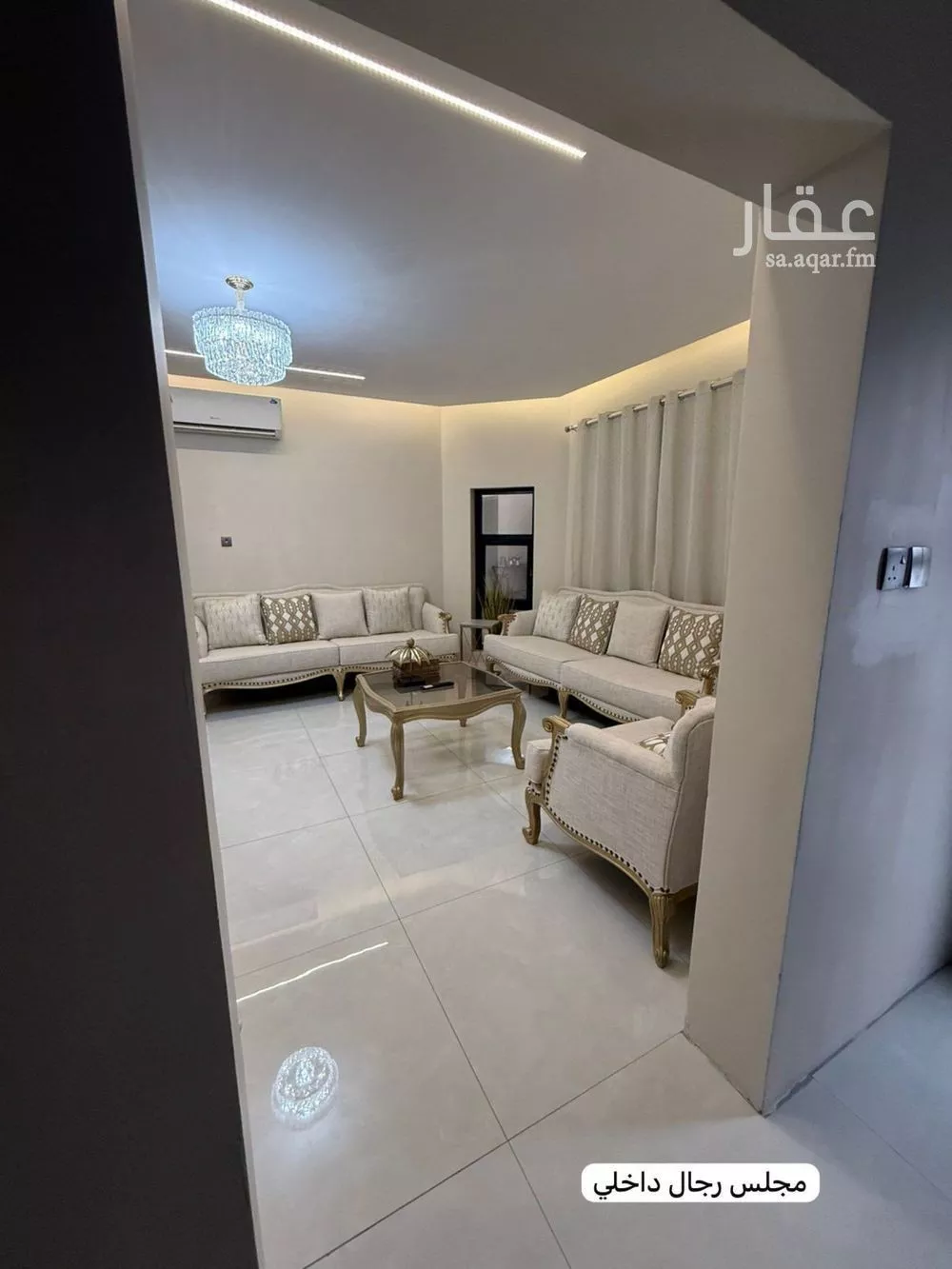 فيلا 10 غرف في الشراع 5