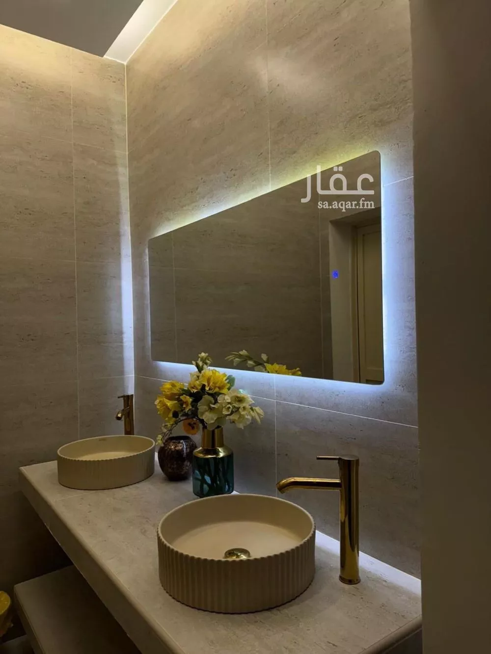 فيلا 10 غرف في الشراع 2