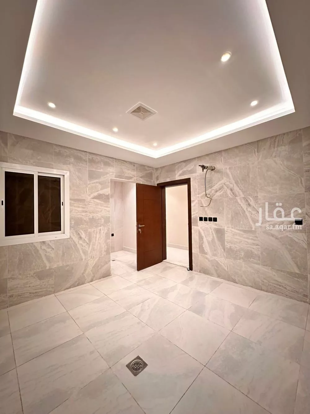 شقة 5 غرف في طيبة 1