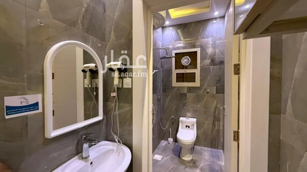 1 bedroom apartment in Al Malqa 5