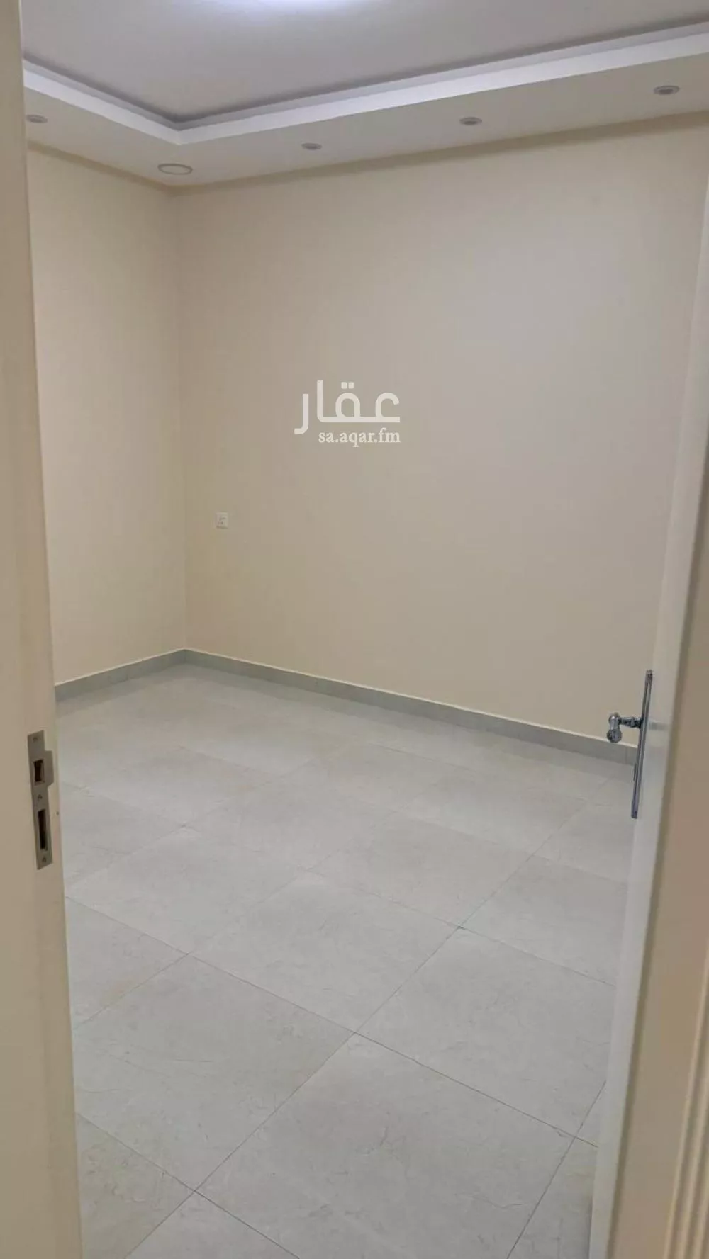 شقة 3 غرف في العارض 5