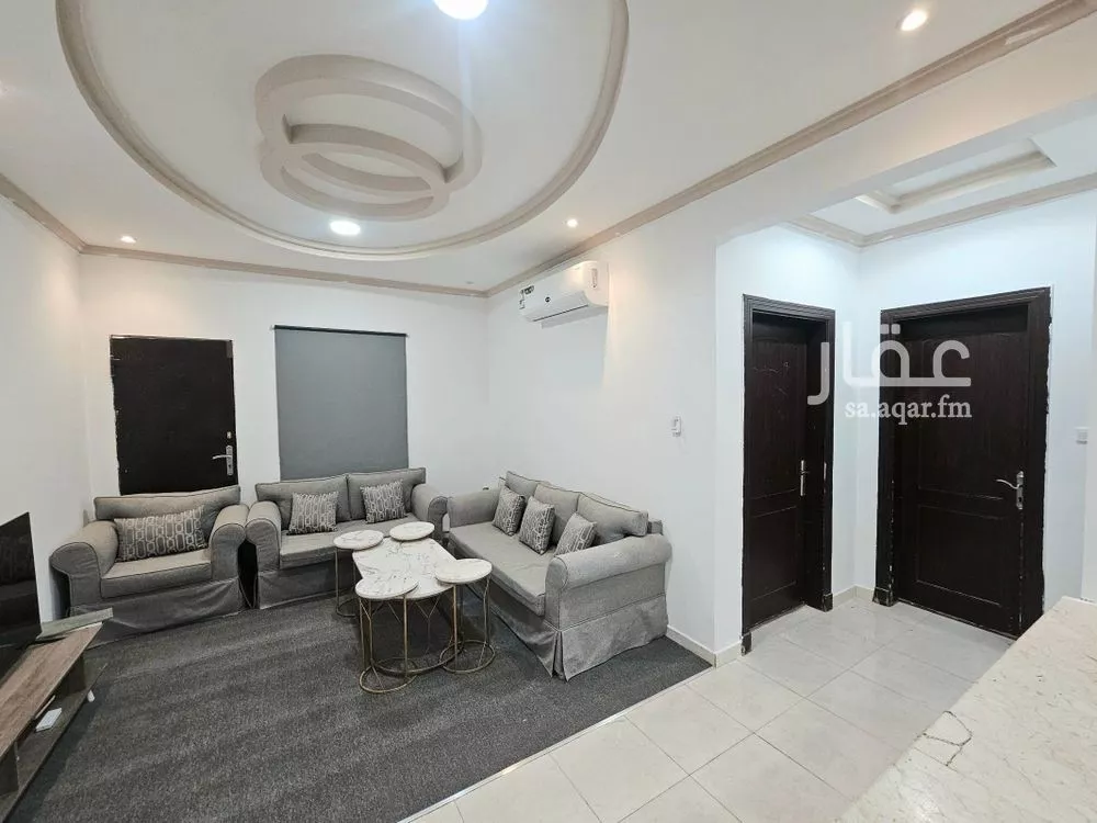 شقة 2 غرف في الملقا 3