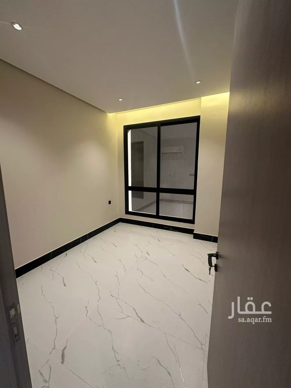 5 bedroom apartment in Ash Shati Al Gharbi 2