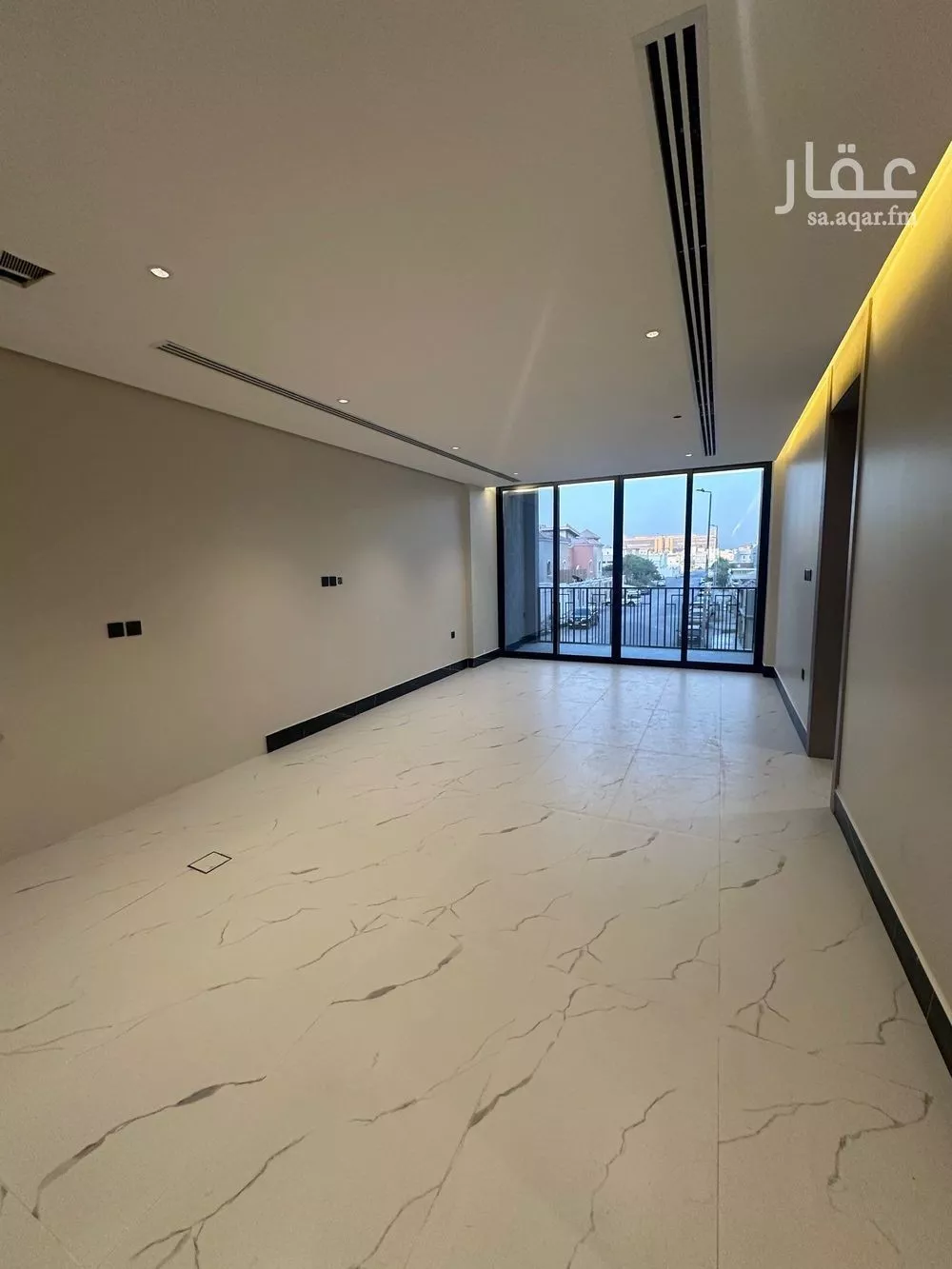 شقة 5 غرف في الشاطئ الغربي 5