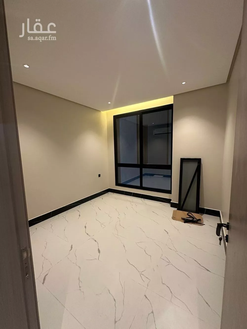 شقة 5 غرف في الشاطئ الغربي 4