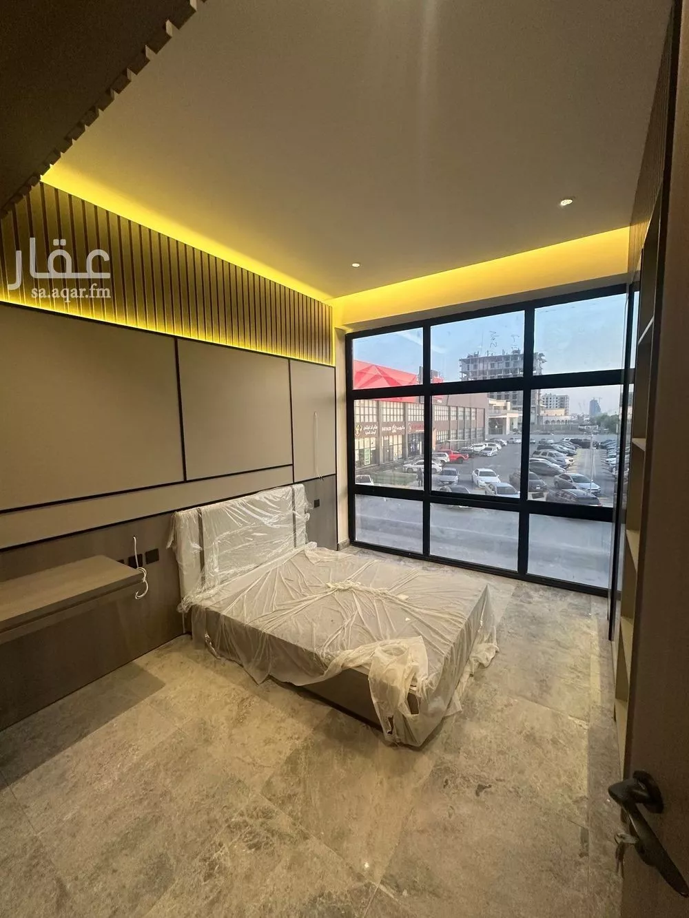 شقة 5 غرف في الشاطئ الغربي 4