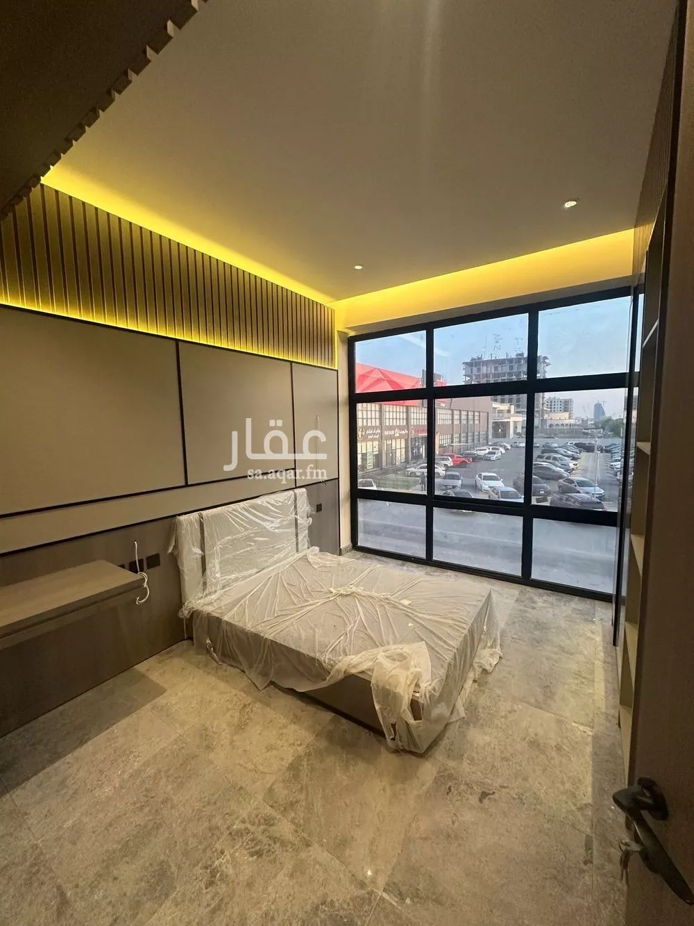 شقة 5 غرف في الشاطئ الغربي 4