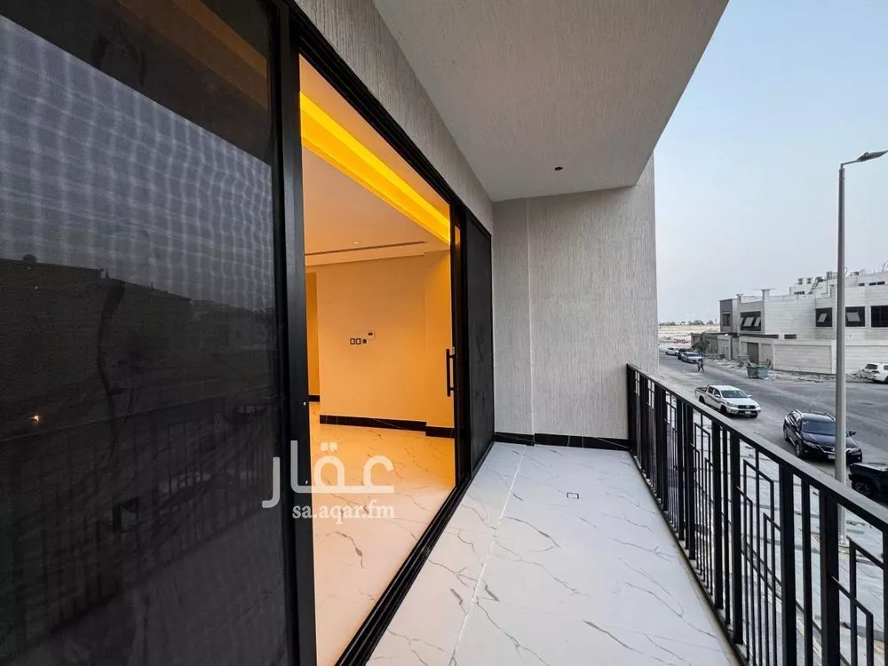 شقة 5 غرف في الشاطئ الغربي 2