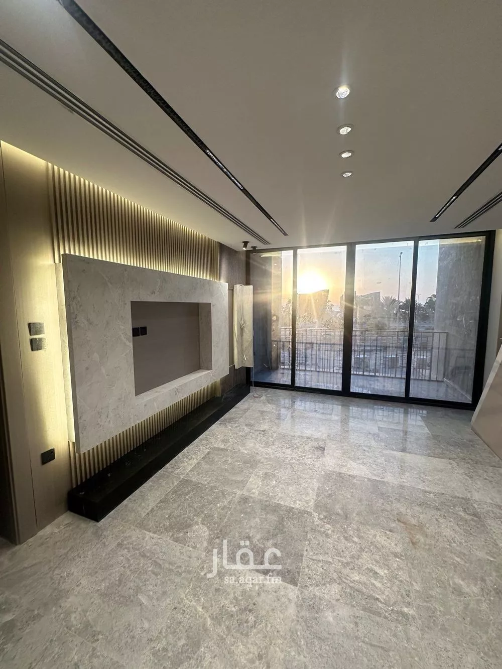 شقة 5 غرف في الشاطئ الغربي 2