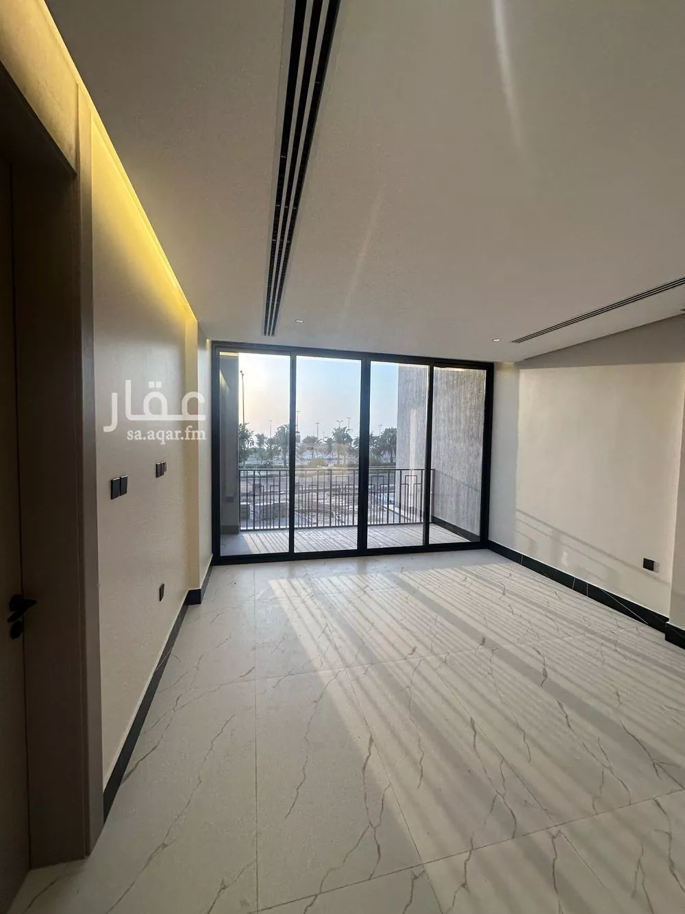 شقة 5 غرف في الشاطئ الغربي 3