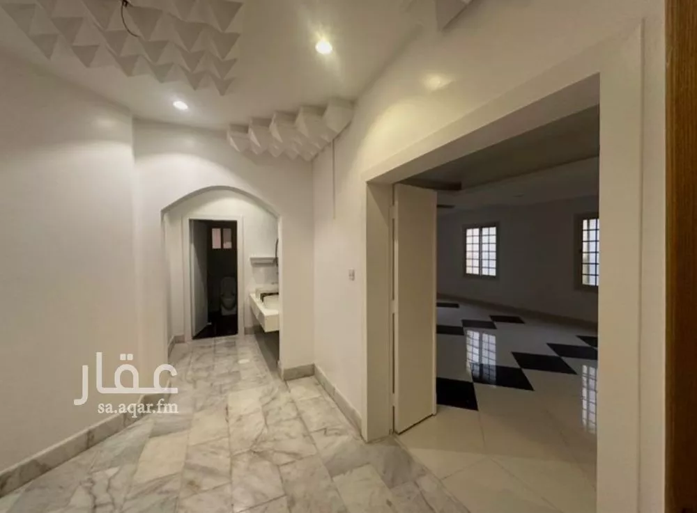 دور 4 غرف في الرويس 4