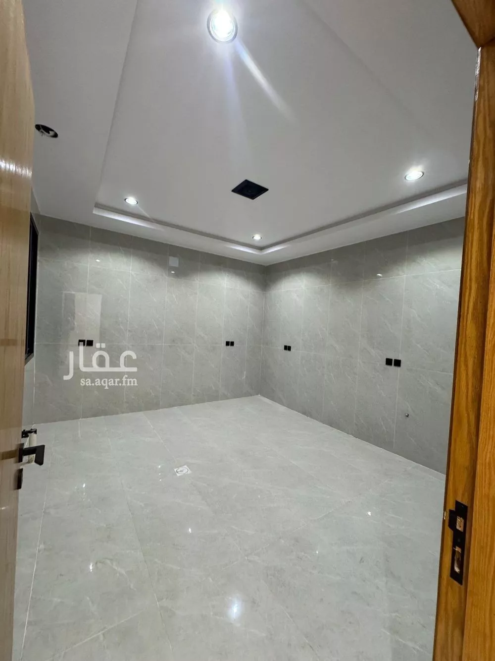 شقة 6 غرف في بدر 4