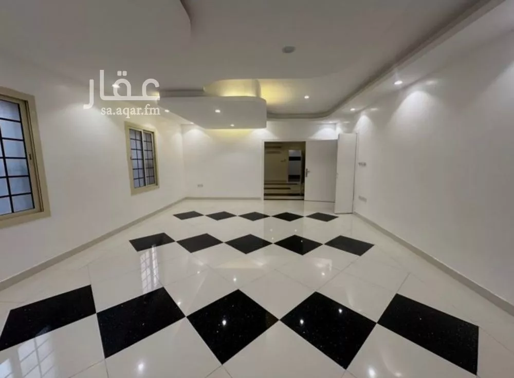 دور 4 غرف في الرويس 2