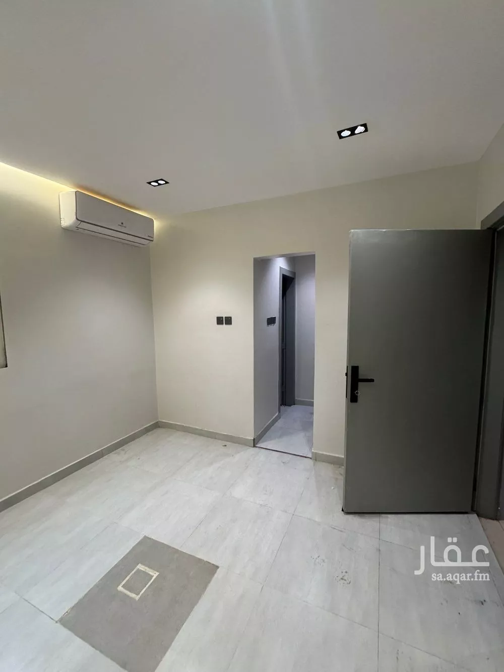 1 bedroom apartment in Al Hazm 4