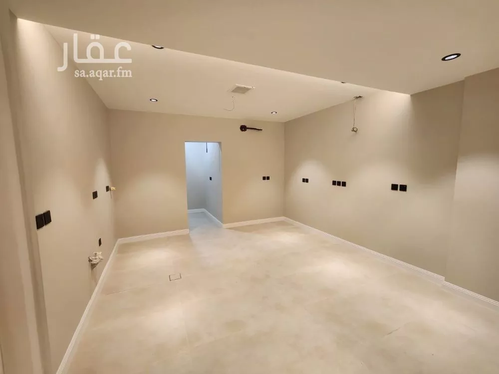 4 bedroom villa in An Nafal, Riyadh 4