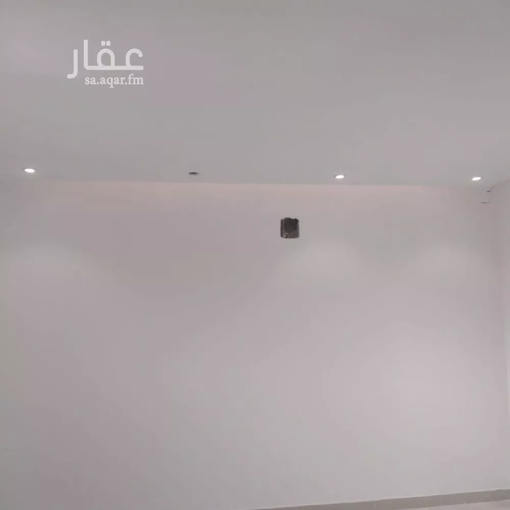 شقة 3 غرف في النخيل 1