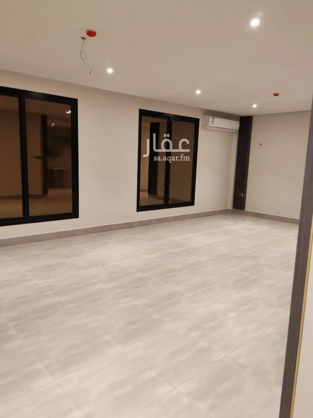 شقة 3 غرف في البحر 4