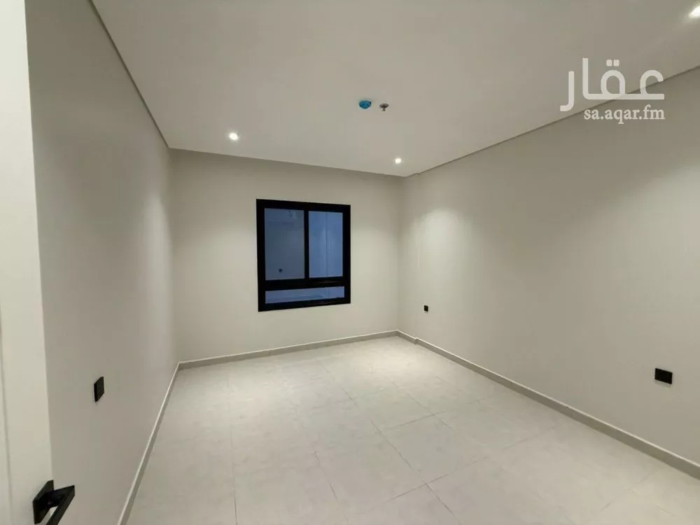 شقة 3 غرف في البحر 5