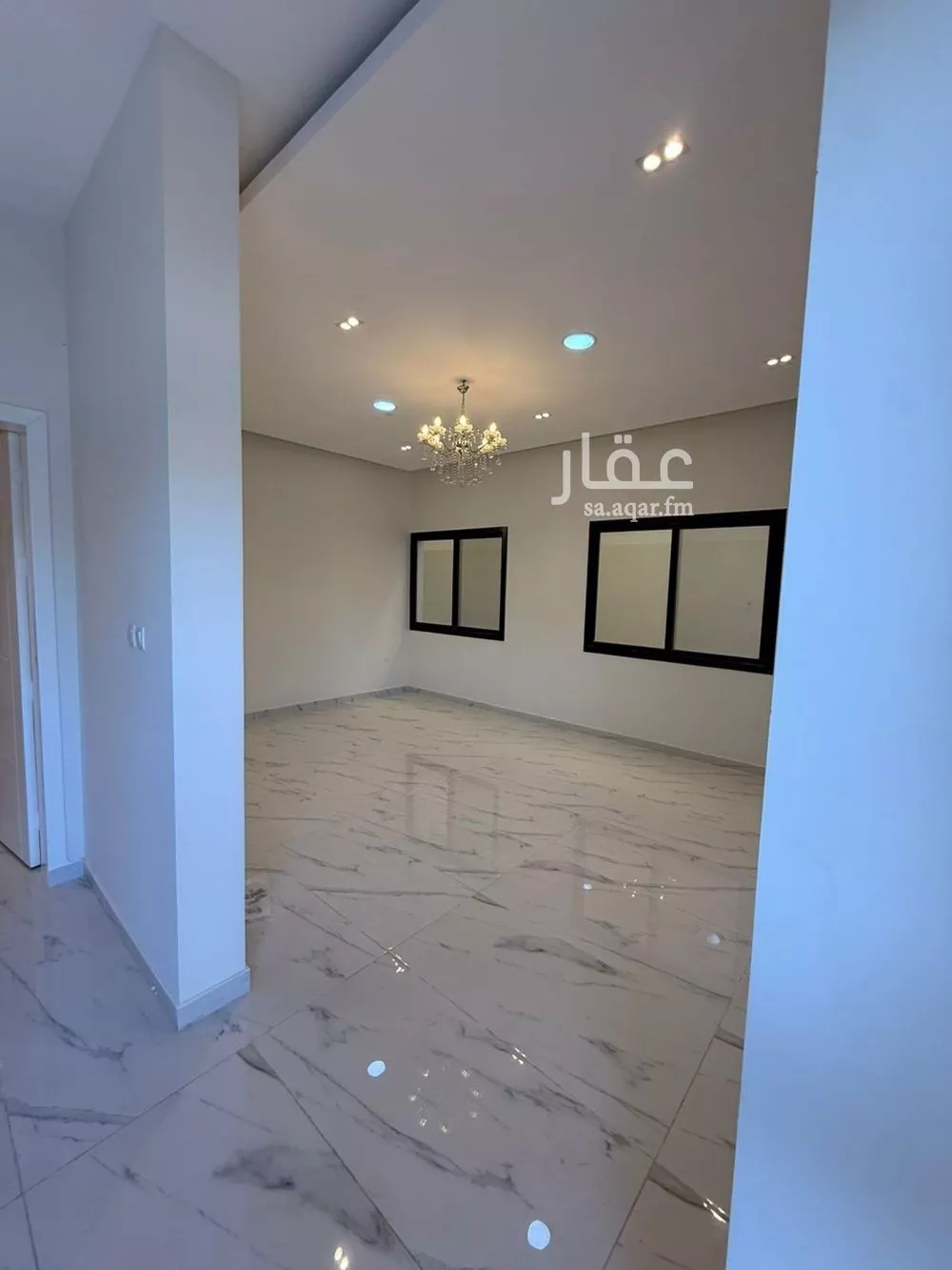 فيلا 4 غرف في الفنار 3