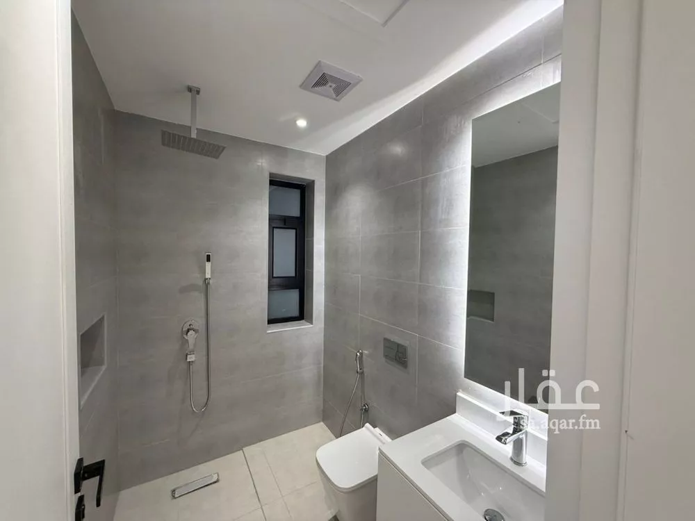 شقة 3 غرف في البحر 2