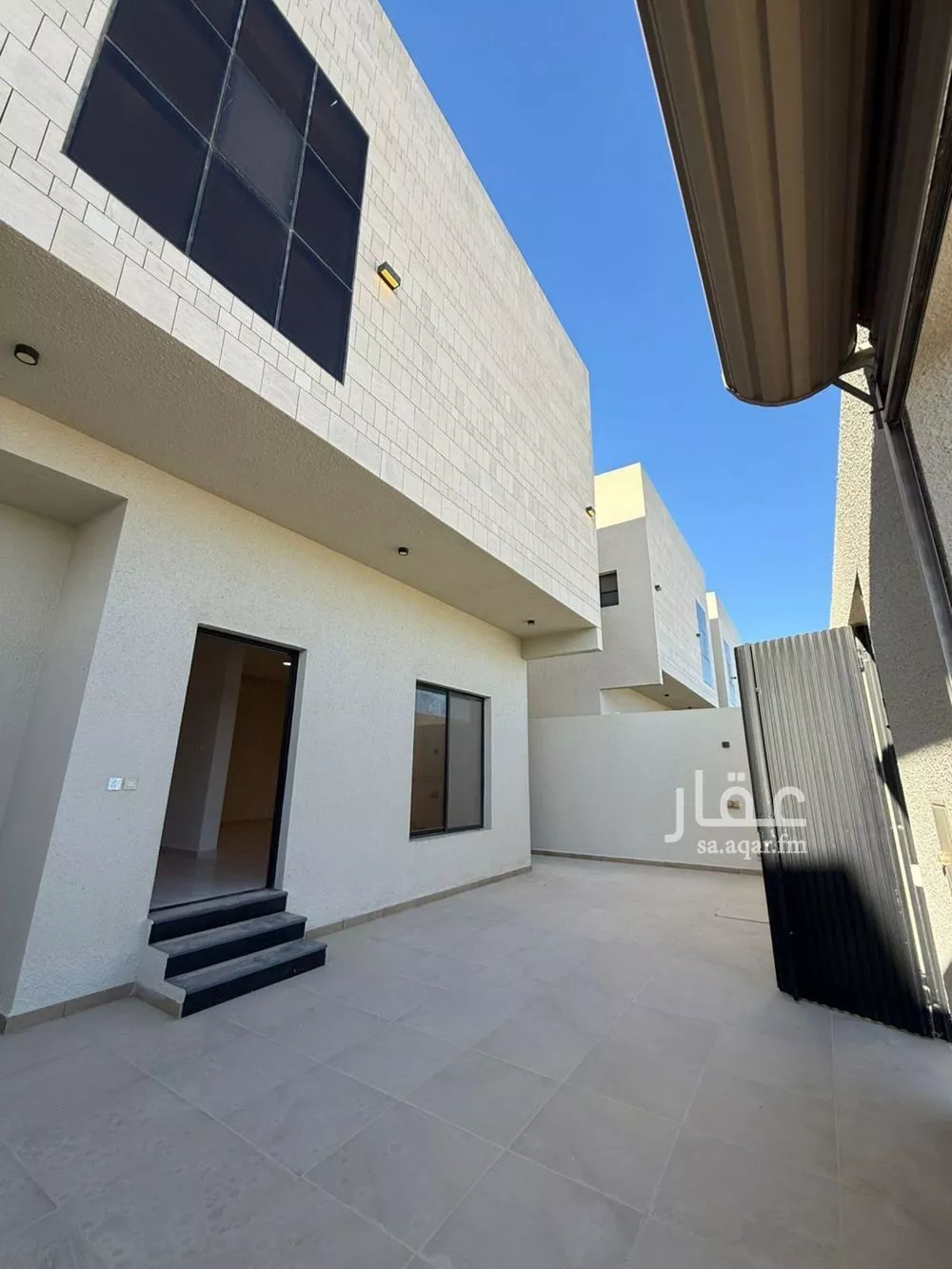 فيلا 4 غرف في الفنار 4