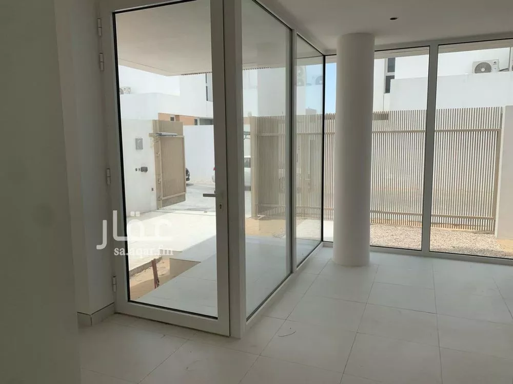 4 bedroom villa in As Sadafah 5