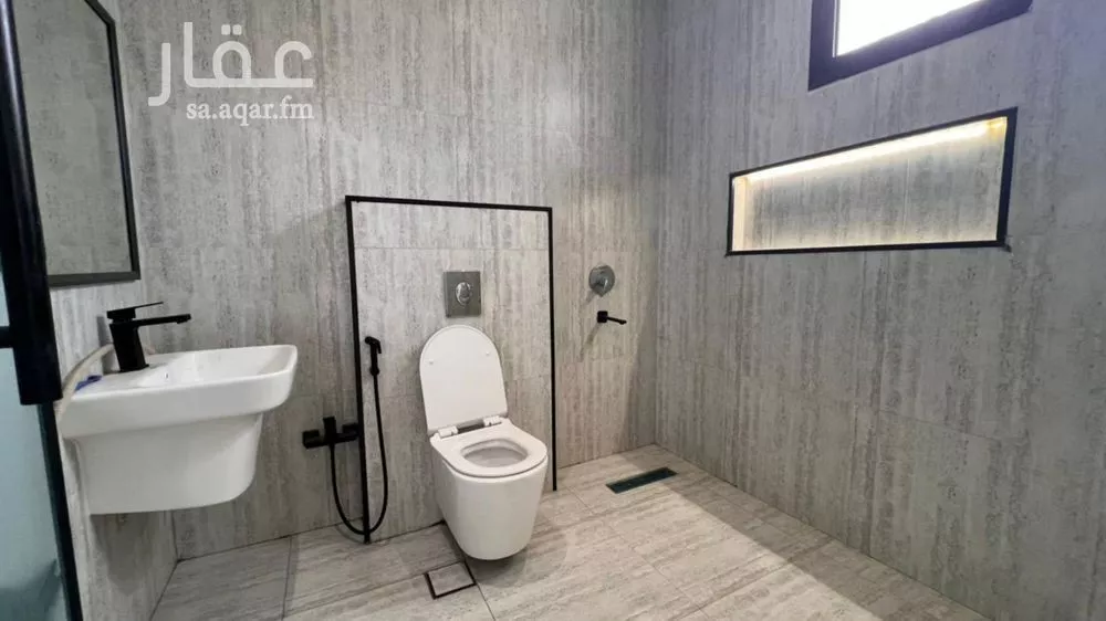 شقة 3 غرف في الرمال 3