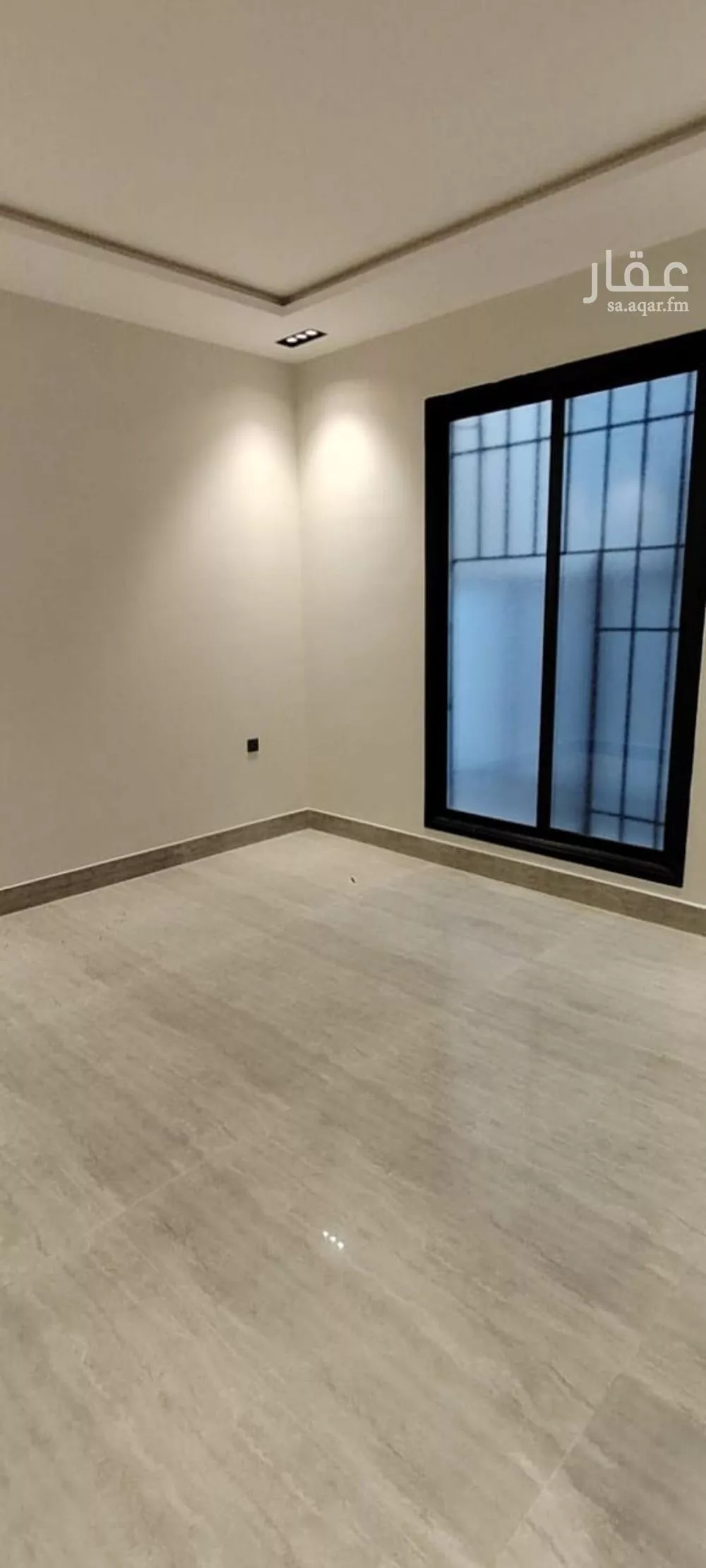 شقة 5 غرف في الرمال 5