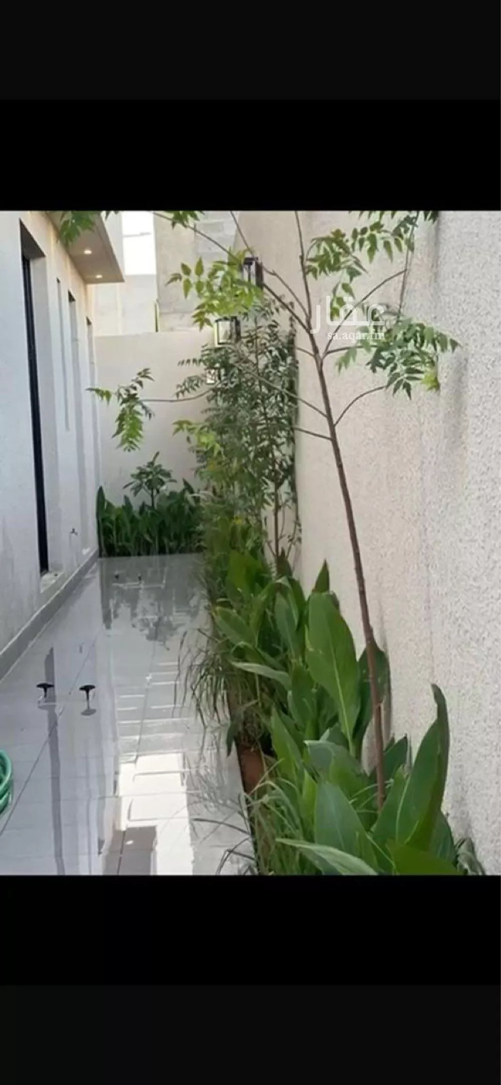 3 bedroom floor in Al Safa 2