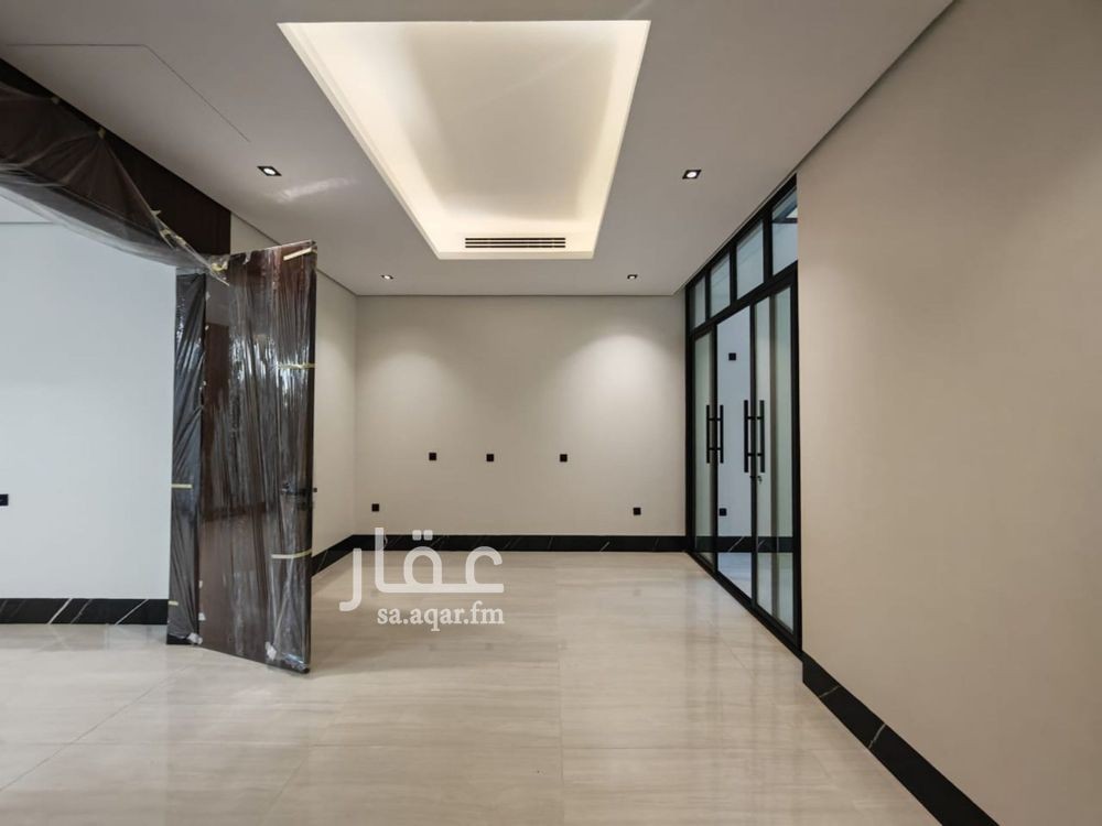 8 bedroom villa in Al Yasmin, Riyadh 8
