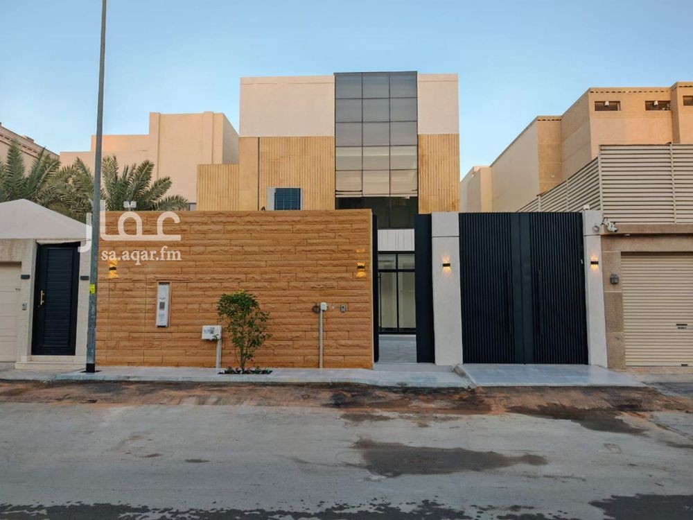 8 bedroom villa in Al Yasmin, Riyadh 10