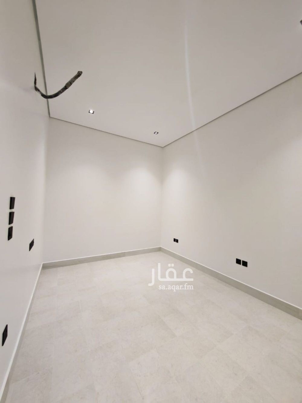 8 bedroom villa in Al Yasmin, Riyadh 4