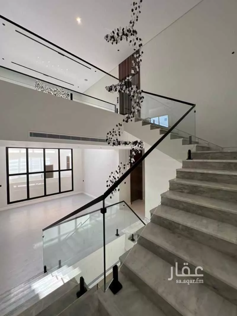 فيلا 8 غرف في الياقوت 2