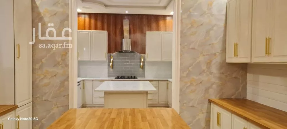 12 bedroom villa in Al Rimal 4