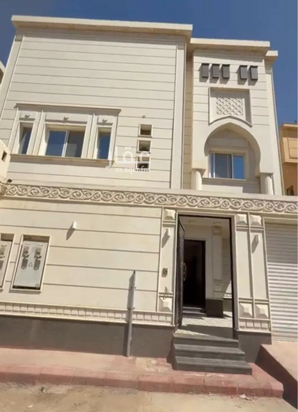 فيلا 6 غرف في المونسية