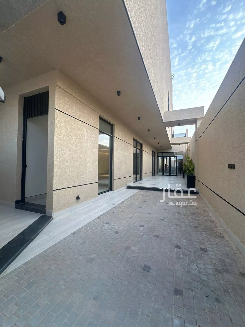 فيلا 7 غرف في المهدية 3