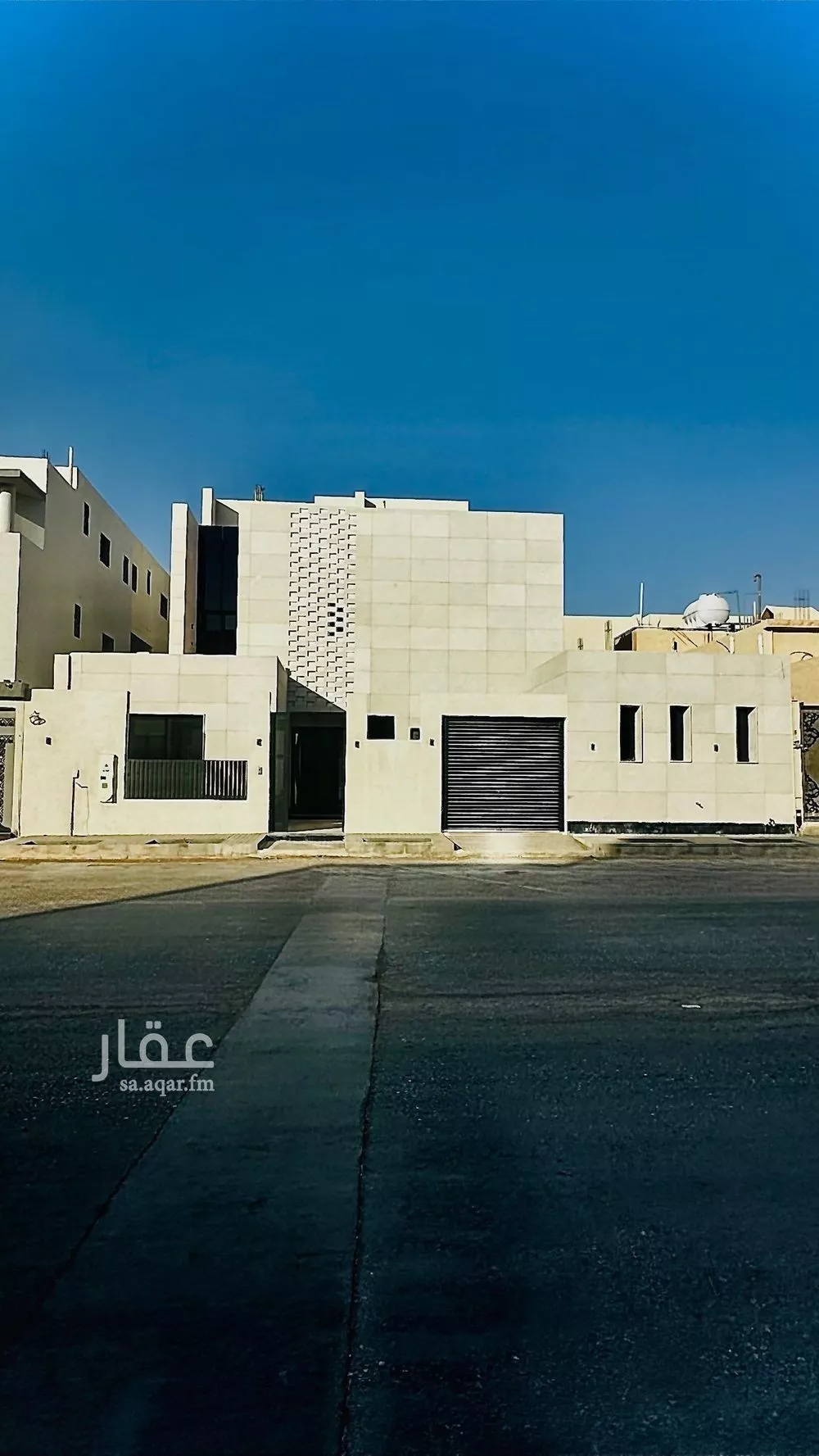 فيلا 7 غرف في المهدية 1