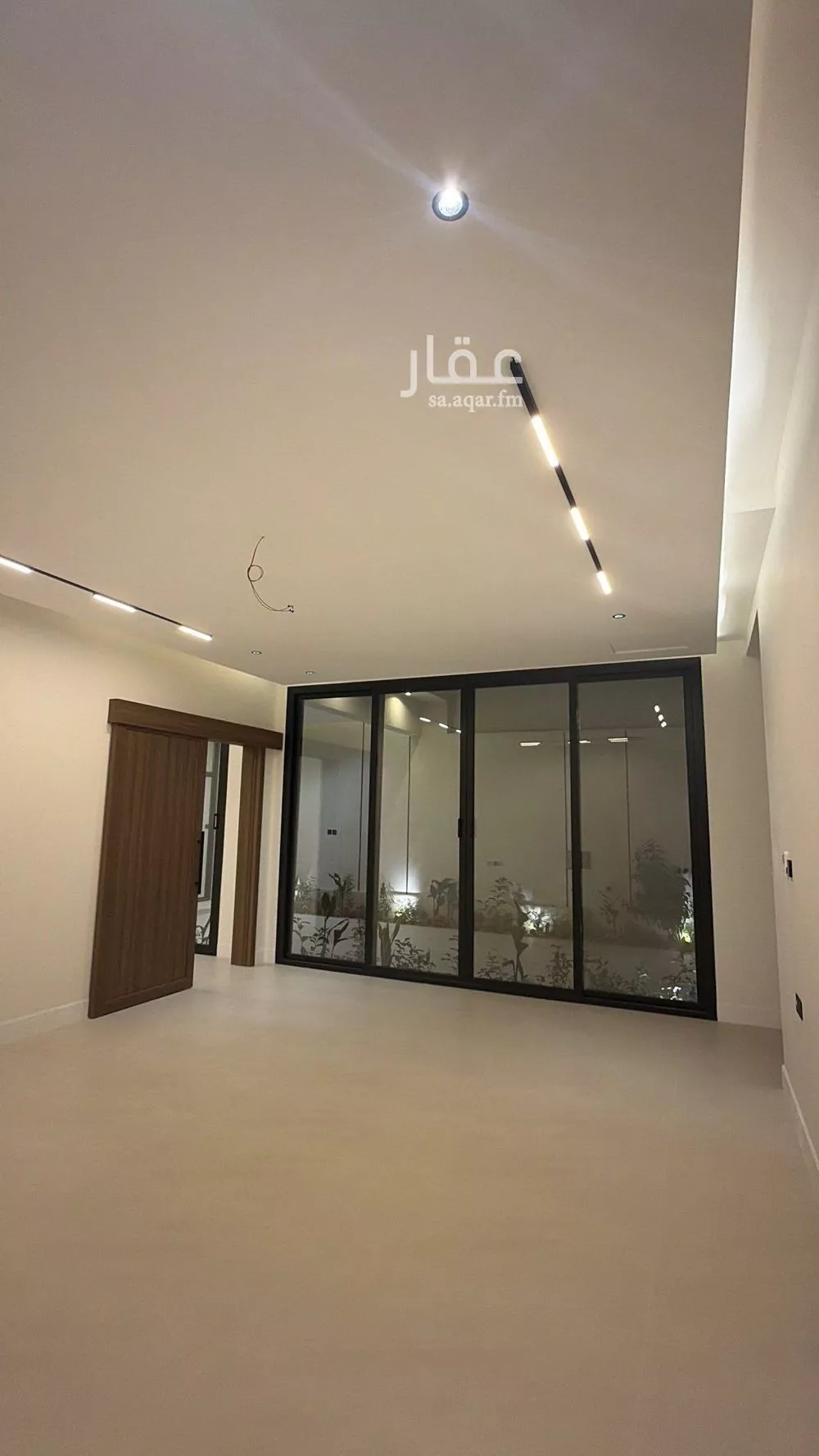 فيلا 6 غرف في المهدية 5