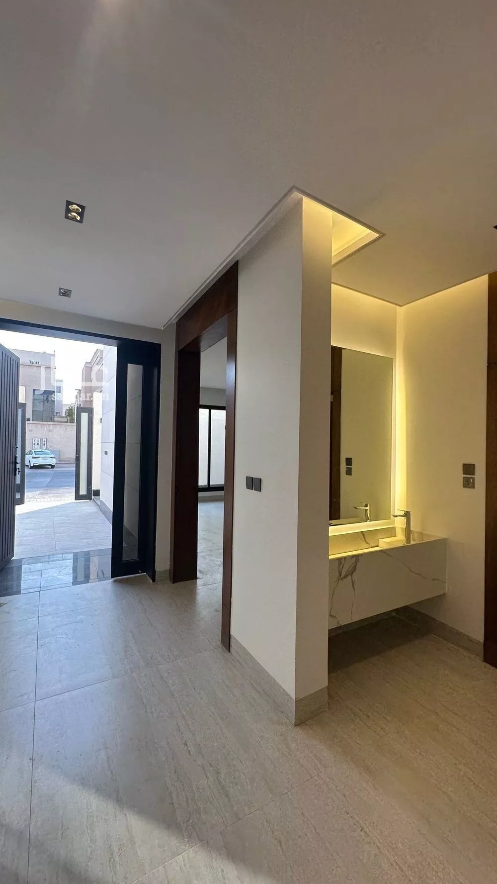 فيلا 7 غرف في المهدية 5