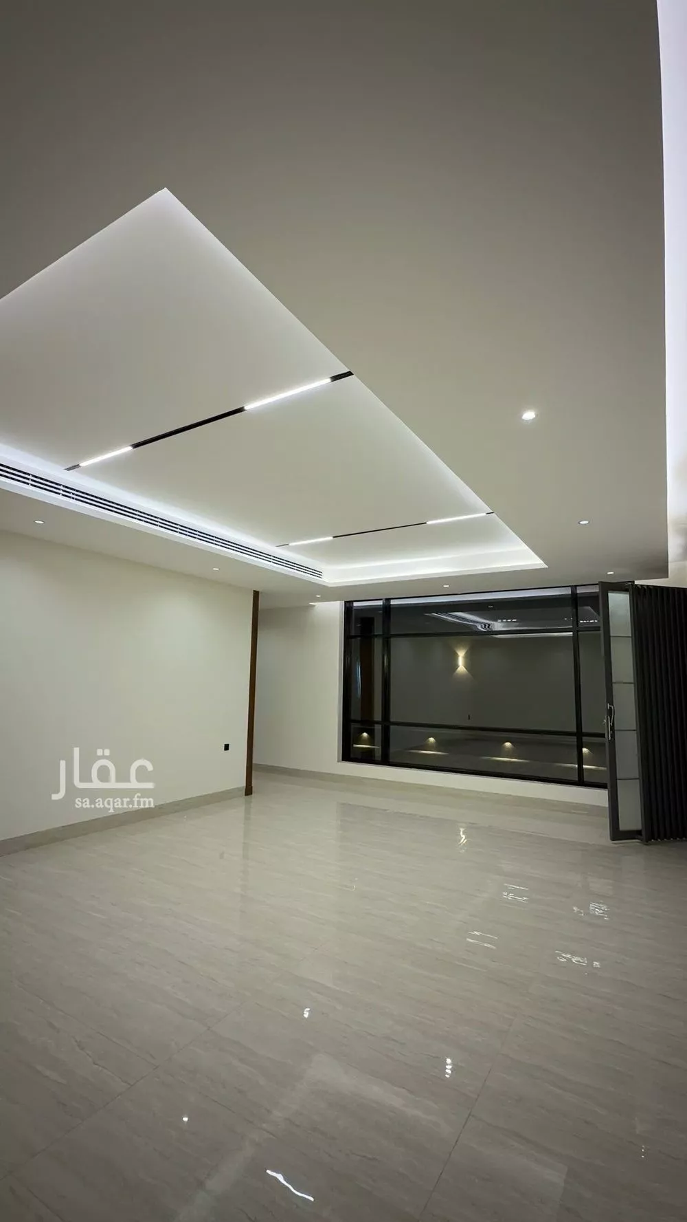 فيلا 6 غرف في المهدية 5