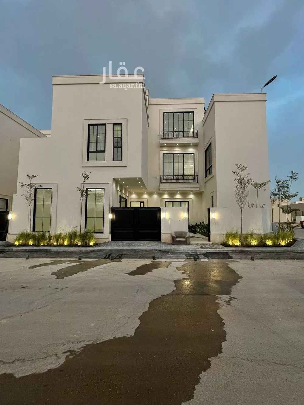 5 bedroom villa in Al Mahdiyyah 1