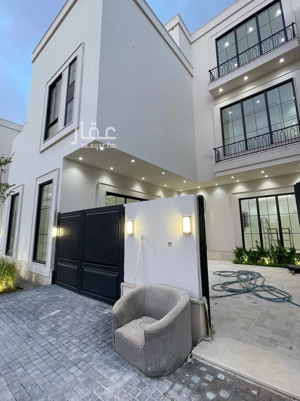 5 bedroom villa in Al Mahdiyyah 2